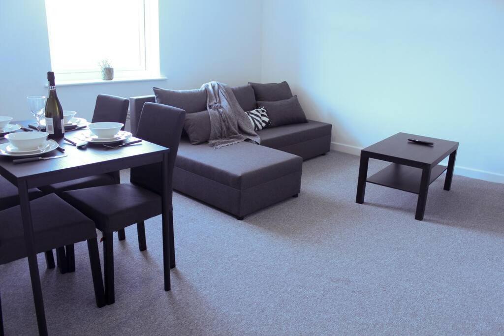 Spacious & Pet-Friendly 1Br Apt In Heywood Apartment Ngoại thất bức ảnh